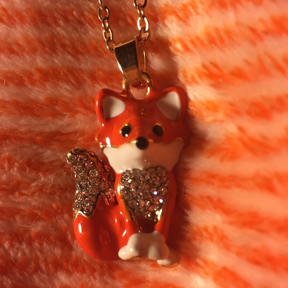 NWT Betsey Johnson Foxy FOX Necklace!